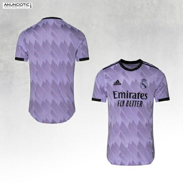 Consigue las Mejores R&eacute;plicas de las Camisetas del Real Madrid y Siente el 