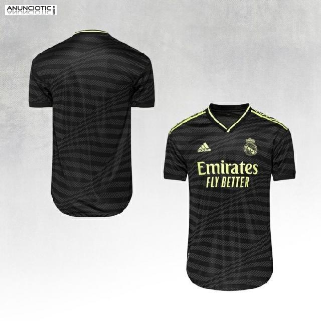 Consigue las Mejores R&eacute;plicas de las Camisetas del Real Madrid y Siente el 