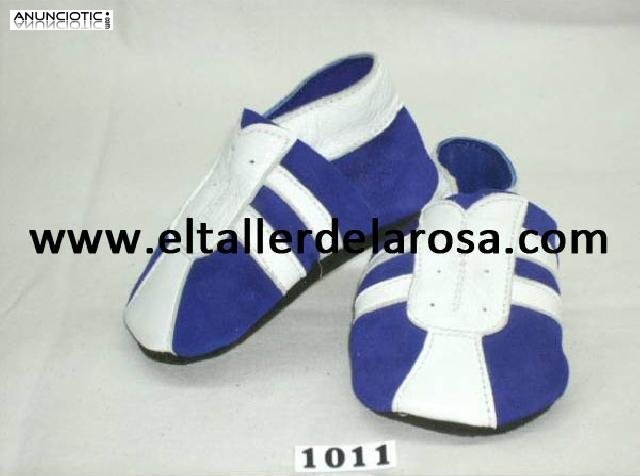 Patucos de beb&eacute; de piel