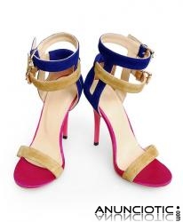 Hay mujeres hermosas que usan zapatos de tac&uml;&reg;n alto que venir a ver Oh! www.coachbolsos.co