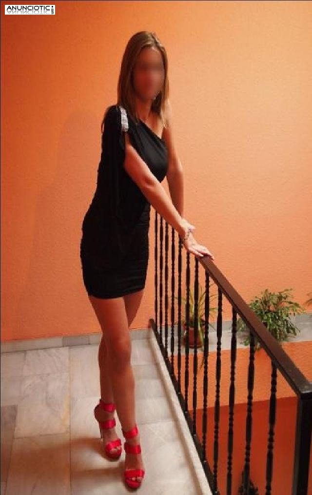 SARA ESPA&Ntilde;OLA RUBIA ALTA GUAPA E INDEPENDIENTE 