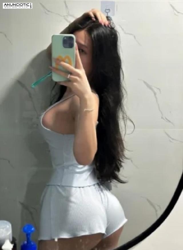 Soy una mujer colombiana sexy calentita * *