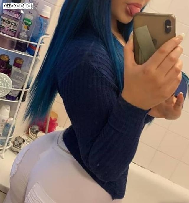 ESTOY SOLA Y BASTANTE ABURRIDA?  /