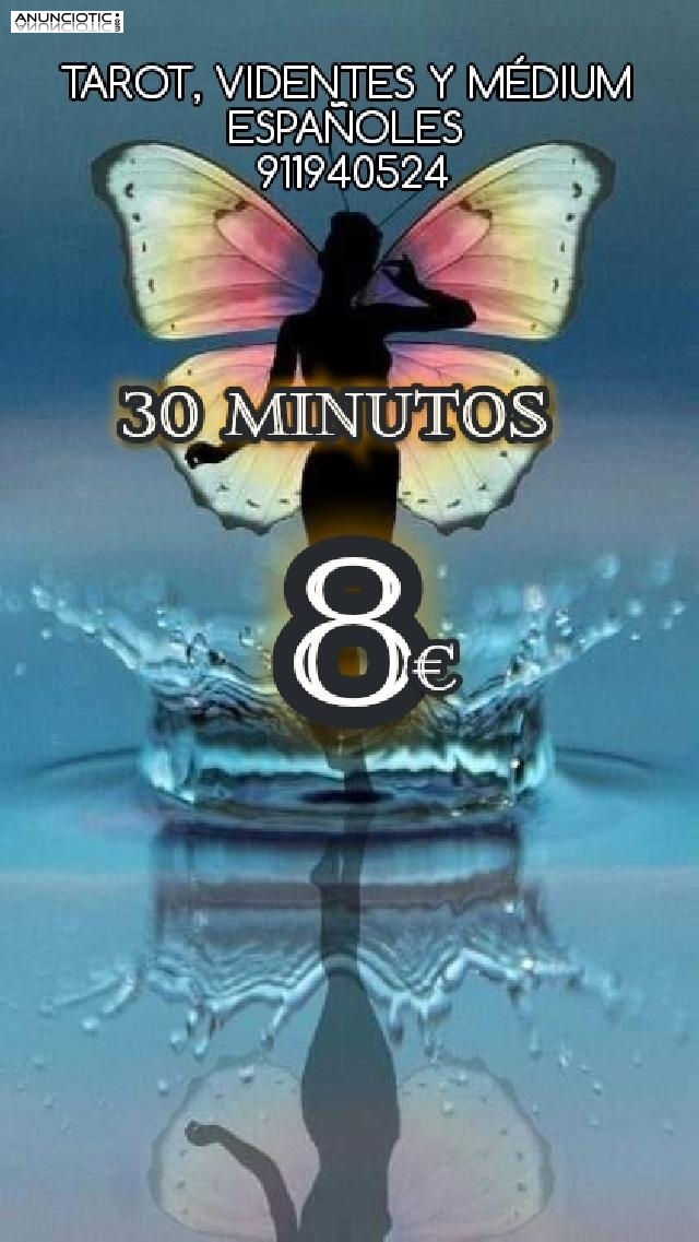 Solo tarot  ,videntes y m&eacute;dium 30 minutos 8 eur