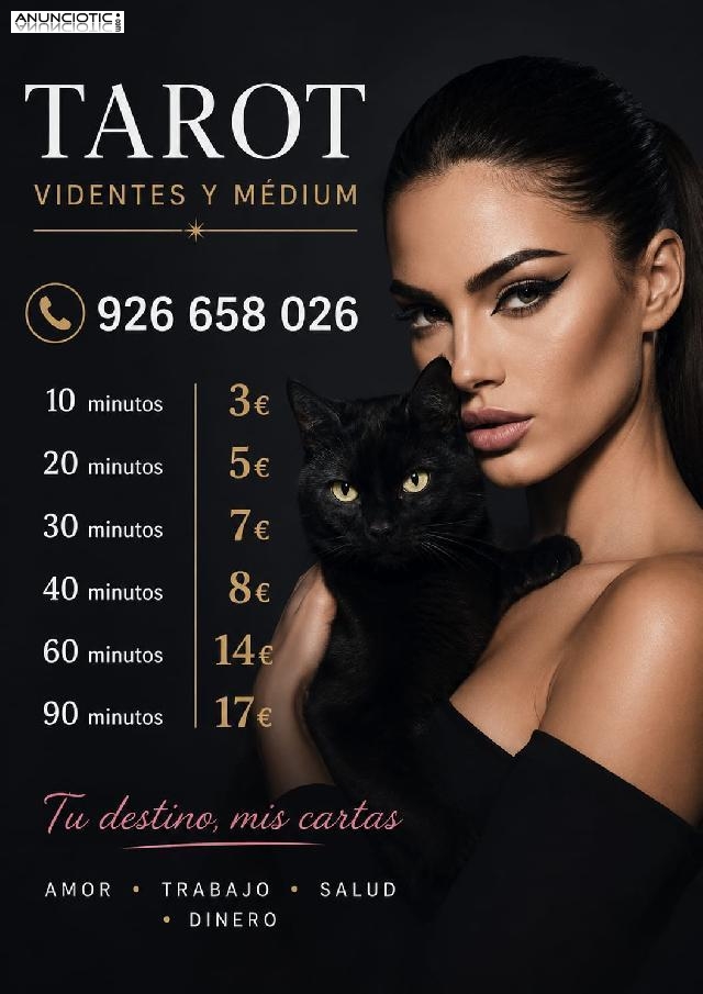 Lecturas de tarot y videncia realizadas por tarotistas videntes y m&eacute;diums 