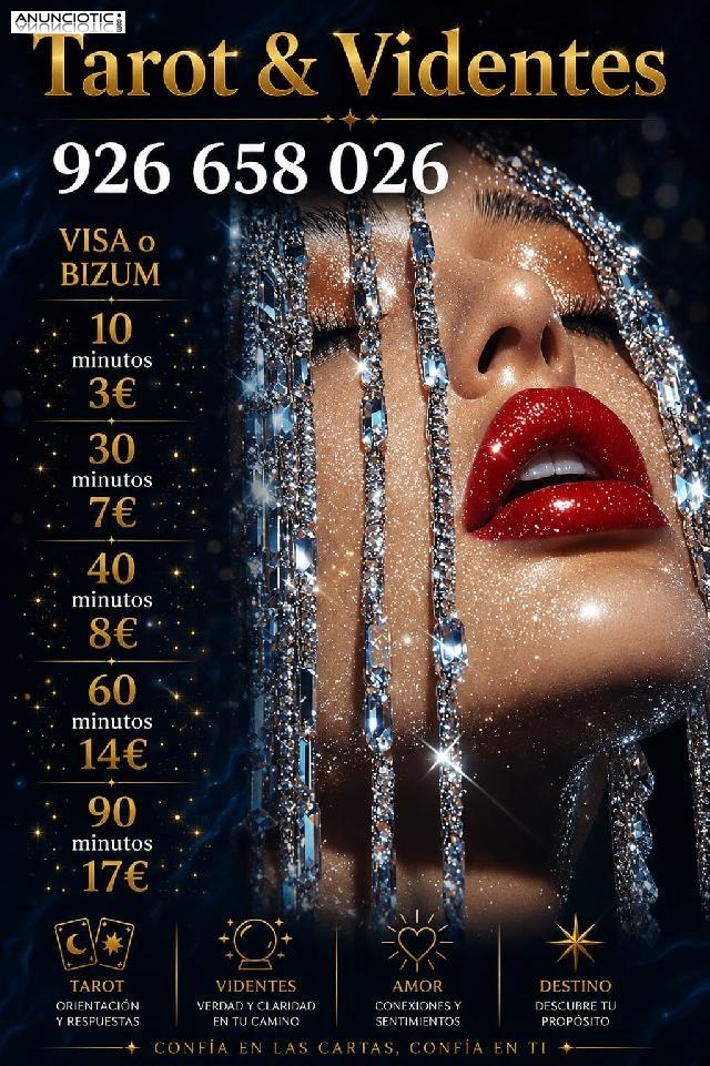 Presente y futuro.  Tarot y videntes tel&eacute;fonico
