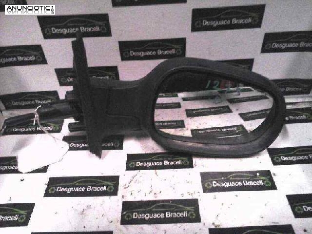 Retrovisor der. de nissan-(167535)