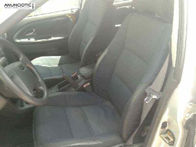 Despiece completo de volvo s40 berlina