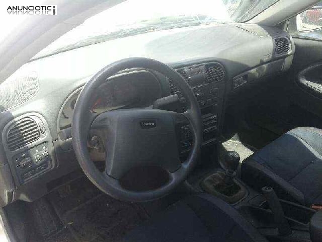 Despiece completo de volvo s40 berlina