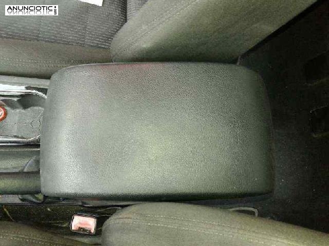 Apoyabrazos central de ford-410960