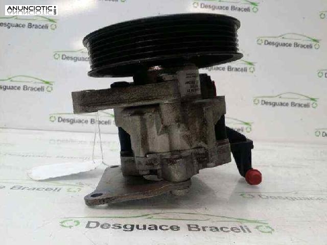 Bomba direcci&oacute;n mercedes clase clk