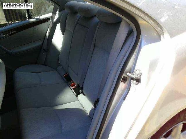 Bomba direcci&oacute;n mercedes clase c 112912