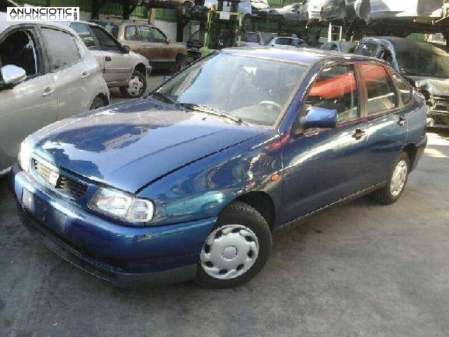 Bomba direcci&oacute;n seat cordoba 1y -