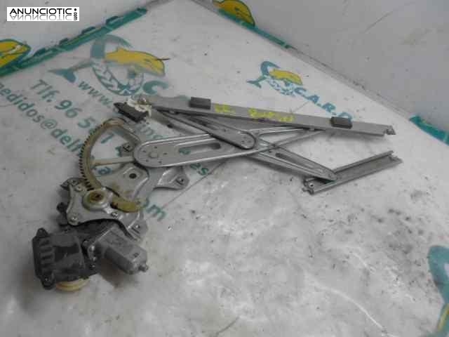 Elevalunas delantero derecho 3083995