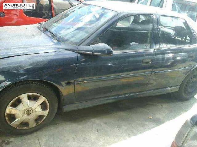 Amortiguadores capo de opel-448399