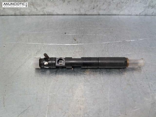 1405798 inyector renault clio iii