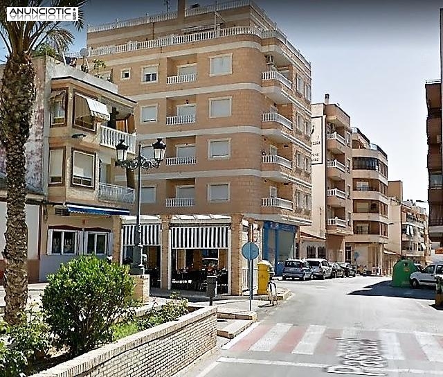 Piso 4 dormitorios  2 ba&ntilde;os centro Torrevieja