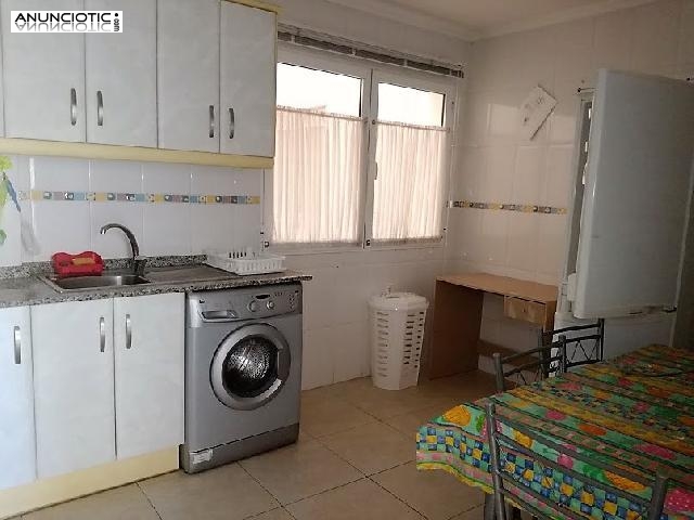 Piso 4 dormitorios  2 ba&ntilde;os centro Torrevieja