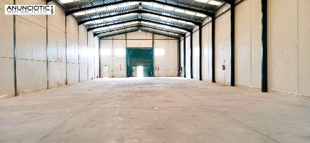 Alquiler nave industrial 1.000 m2 Los Palacios
