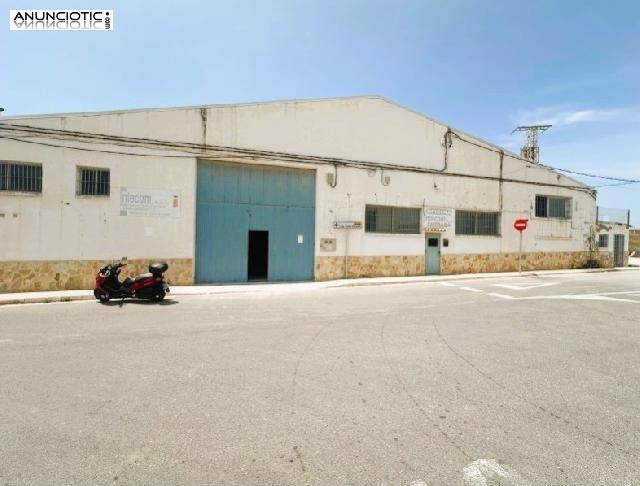 Alquiler nave industrial 500 m2 los montesinos 