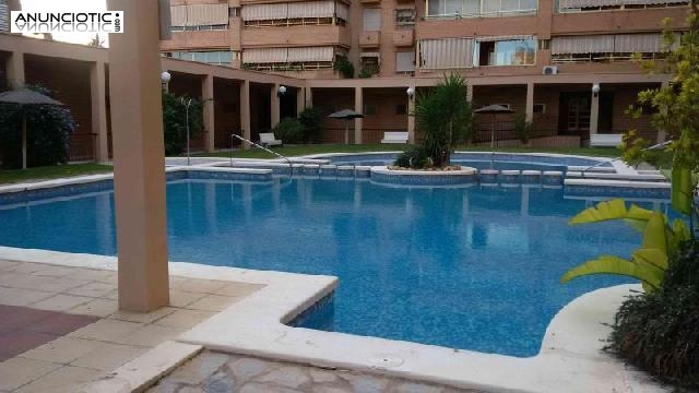 Se vende 2&ordm; piso con ascensor muy luminoso en