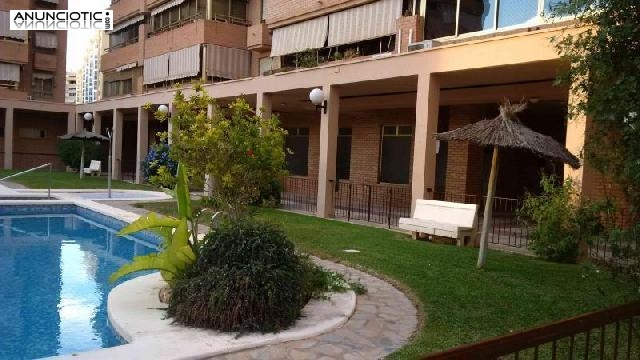 Se vende 2&ordm; piso con ascensor muy luminoso en