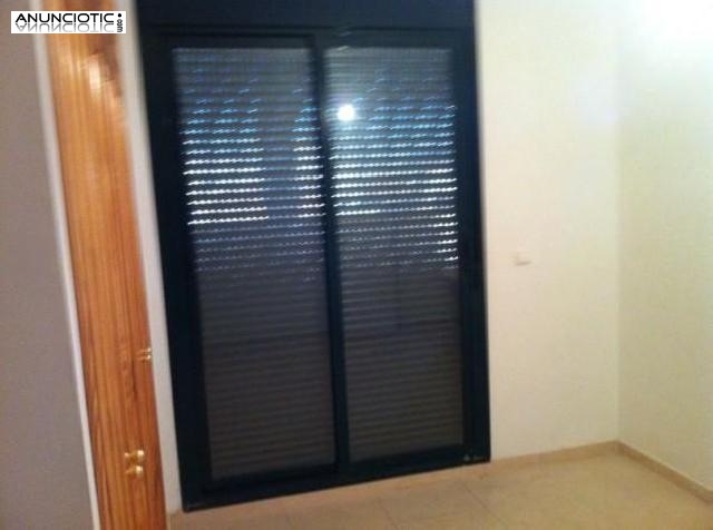 se vende 7&ordm; piso &aacute;tico con ascensor muy lumi