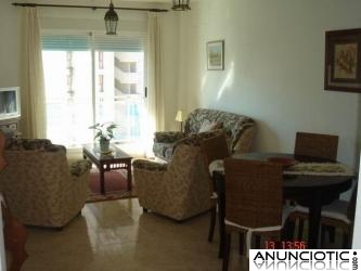 APARTAMENTO COMPLETAMENTE EQUIPADO &iexcl;&iexcl;A 250 M. DE LA PLAYA Y TODO EXTERIOR!!