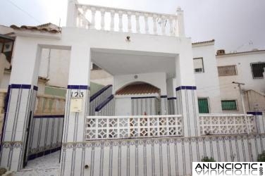 TORREVIEJA GRAN BUNGALOW AMPLIO JARDIN 2 HABS 59.900 E