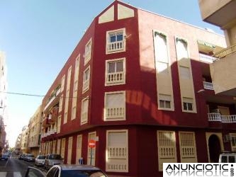 TORREVIEJA 2&ordf; LINEA PLAYA,DOS HABS 49.000 EUROS. 