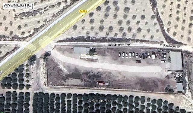 Venta terreno rustico con nave de 150 m2 agua y luz