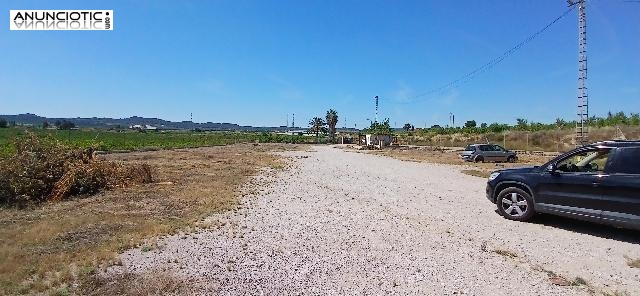 Venta terreno rustico con nave de 150 m2 agua y luz