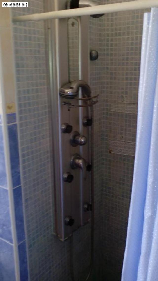 Se alquila 2&ordm; piso muy luminoso en la zona del