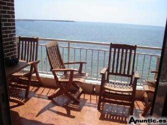 TORREVIEJA,1&ordf; LINEA PLAYA 4 HABS GARAGE,GRANDES VISTAS MAR.