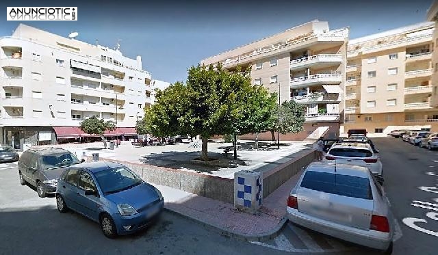 Venta plaza de garaje con trastero 