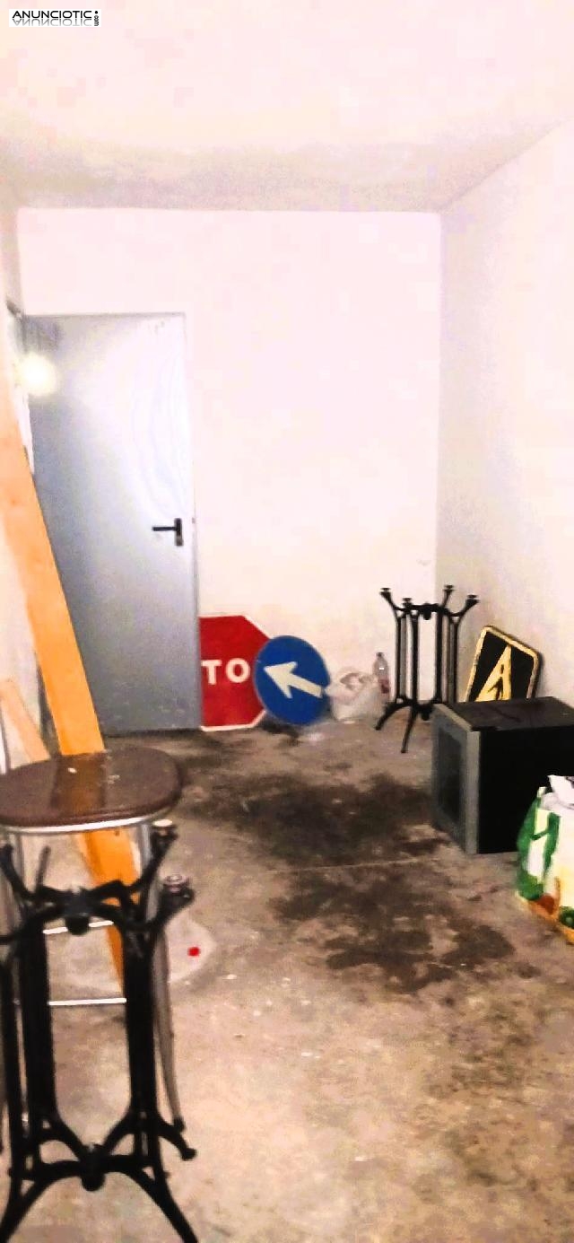 Venta plaza de garaje con trastero 