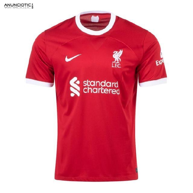 Brilhe em Vermelho: As Novas Camisola Liverpool Esperam por Voc&ecirc;!