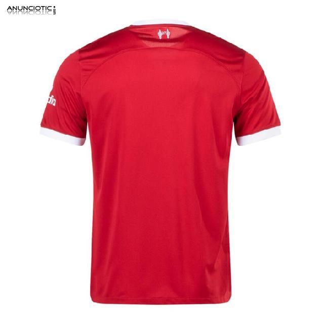 Brilhe em Vermelho: As Novas Camisola Liverpool Esperam por Voc&ecirc;!
