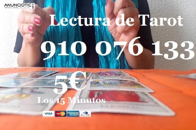 Tarot del Amor/Tarot Visa 5 � los 15 Min.