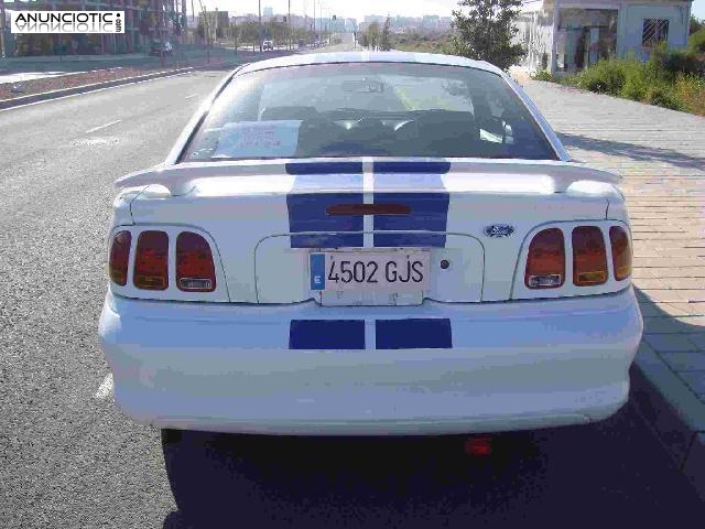 Mustang coupe 3.8