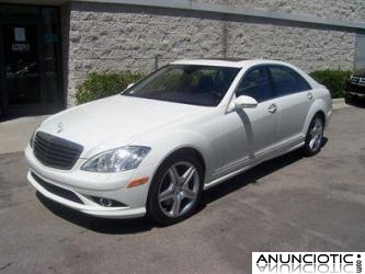 Mercedes-Benz S-Class S550 4MATIC Sedan a 3800�