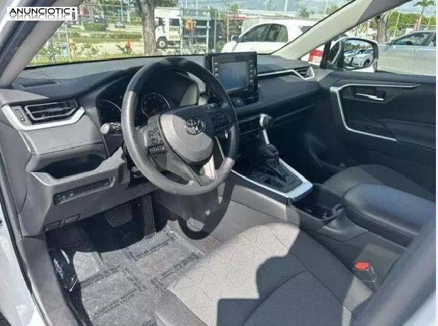 Toyota RAV4 2022 XLE