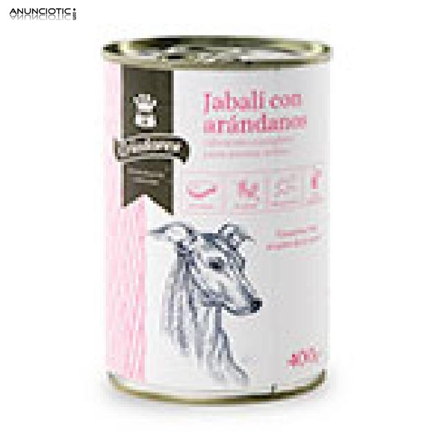 Comida h&uacute;meda para perros senior Criadores de jabal&iacute; con ar&aacute;ndanos