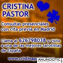  Descubre tu futuro y mej&oacute;ralo con el tarot de Cristina Pastor