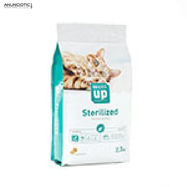 Pienso s&uacute;perpremium para gatos Breed Up Sterilised con pollo