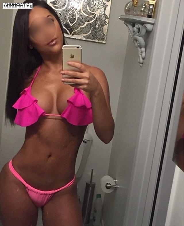 Soy Laura, tengo 28 a&ntilde;os