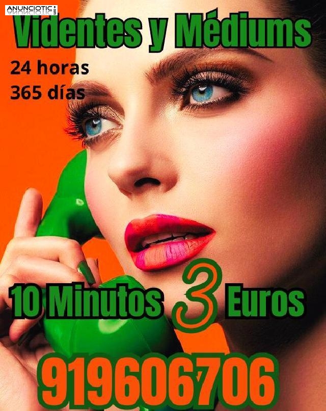 Tarot videncia y m&eacute;dium profesionales(,%