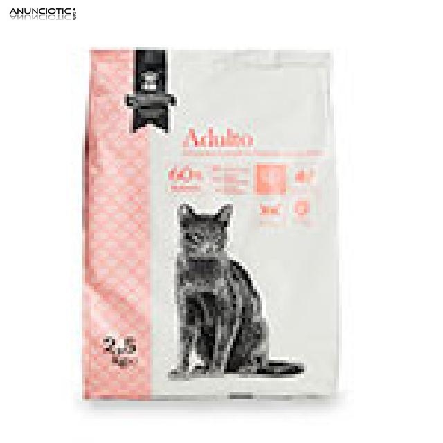 Pienso para gatos Criadores Grain Free con salm&oacute;n