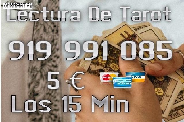 Videntes En L&iacute;nea | Tirada De Tarot