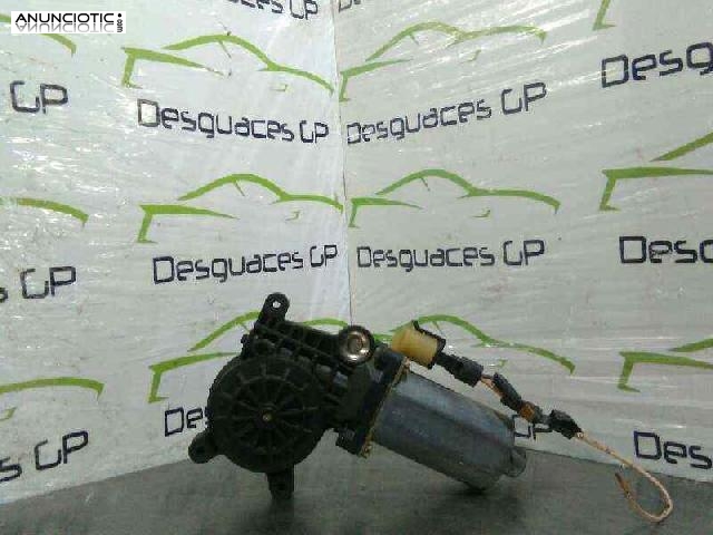 Motor elevalunas del. izq. de renault